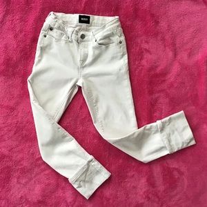 Hudson white denim cuffed capris